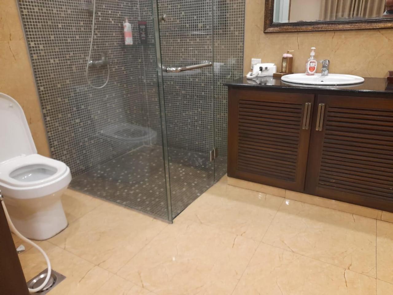 Grand Regent Hotel And Suites Faisalabad Luaran gambar